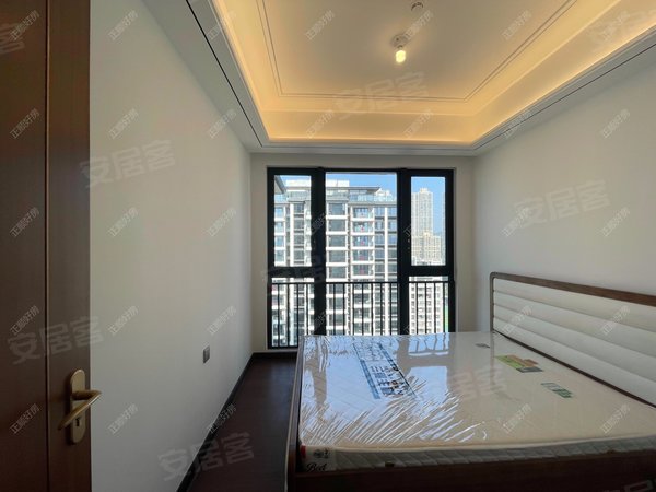 【多图】珠光里程花园,梅华租房,凤凰中学旁首出租 高档装修4房家私电