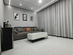 嘉峪关建设建设路市场同乐小区  1楼  1室2厅1卫精装修  配套完善出租房源真实图片