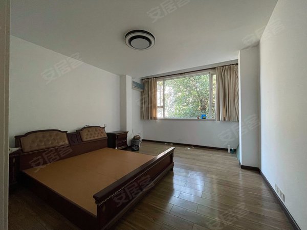 重庆渝北新牌坊锦绣山庄(别墅)价格可谈 加州新牌坊核心商圈 近观音桥