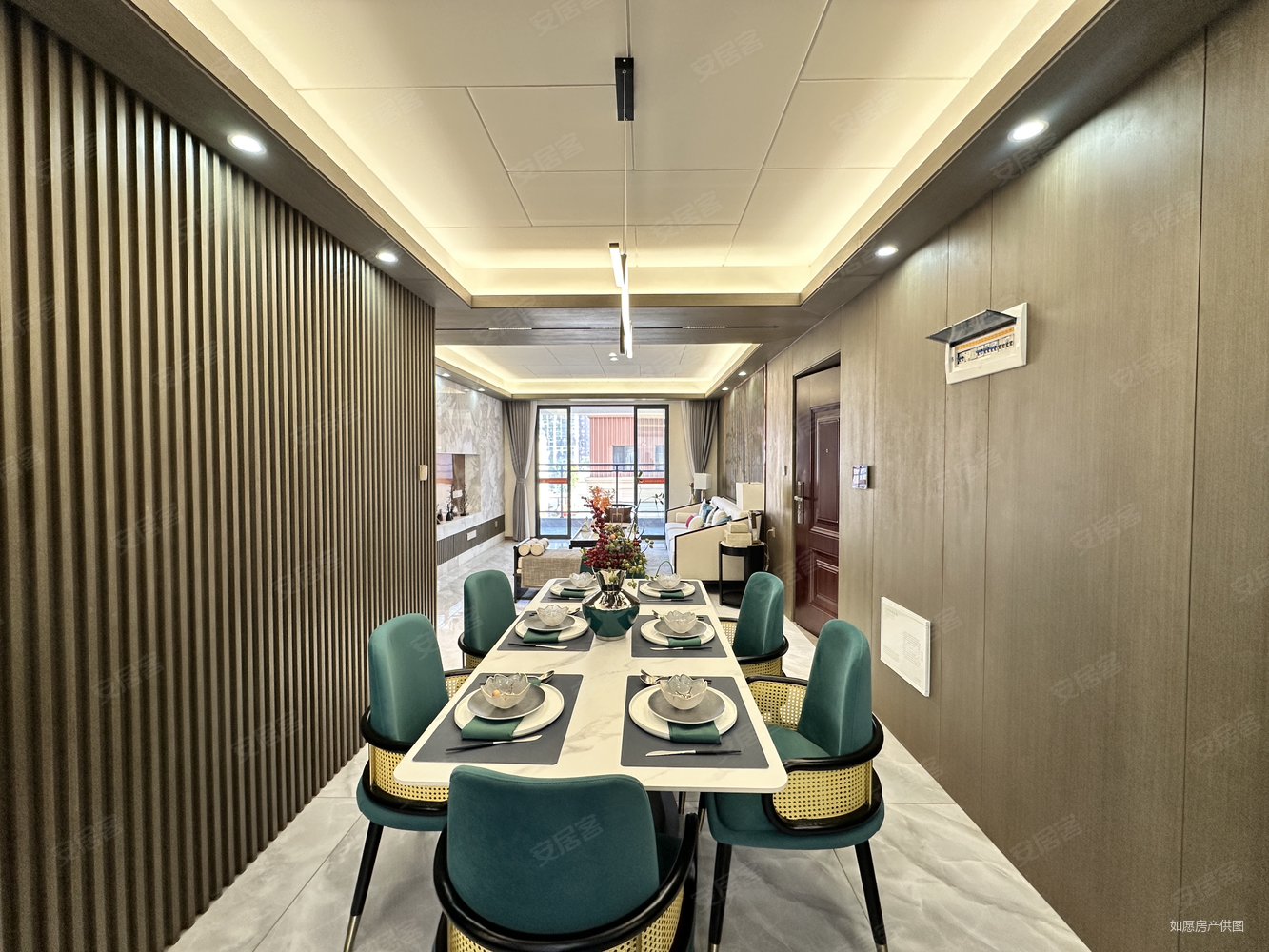 海宏天玺4室2厅2卫133㎡南北65万