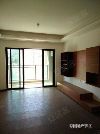 万科白沙润园精装修3居室小跃层带产权车位满2年急售