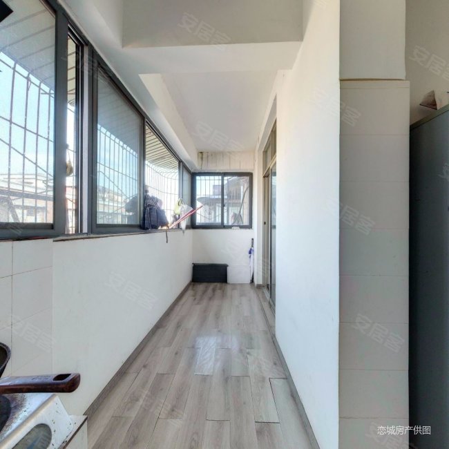 浣花小区南北通透公园房近地铁近医院带大花园可停车