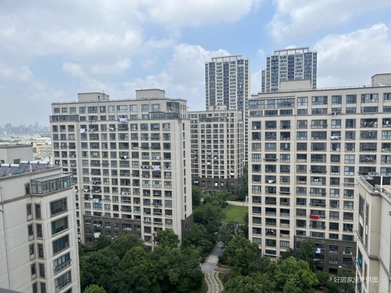 阳光水榭六期毛坯实现地铁口龙湖天街,阳光水榭花园(50-94幢)二手房