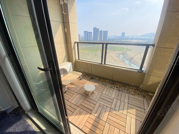 无锡滨湖蠡湖蠡湖瑞仕花园可月付短租夏家边地铁站滨湖万象汇方圆荟