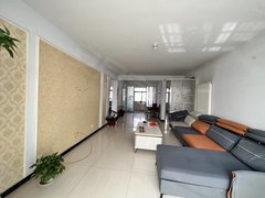 临沂平邑城区金桥花园  大三室南北通透  可月付出租房源真实图片