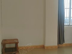 博白博白城区城区博白万通出租地王大夏附近三房一厅拎包入住出租房源真实图片