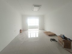 南阳宛城宛城城区急租精装三居室家具可配看房方便白河悦府新中心医院对面出租房源真实图片