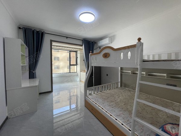 运城盐湖天逸公园紫云轩紫云轩,电梯一室一厅一卫,精装修,大暖天燃气