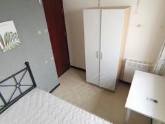 北京朝阳小红门小红门地铁鸿博家园精装次卧家电齐全免费维修 随时看房拎包即住出租房源真实图片