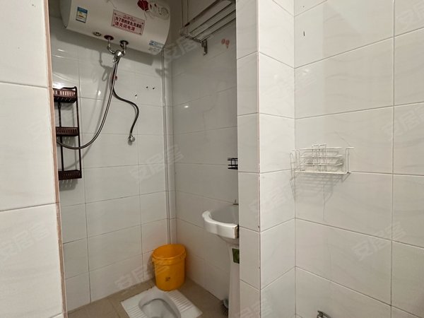 潮州饶平恒晟购物广场海润汇璟海润汇璟 1室0厅1卫出租房源真实图片