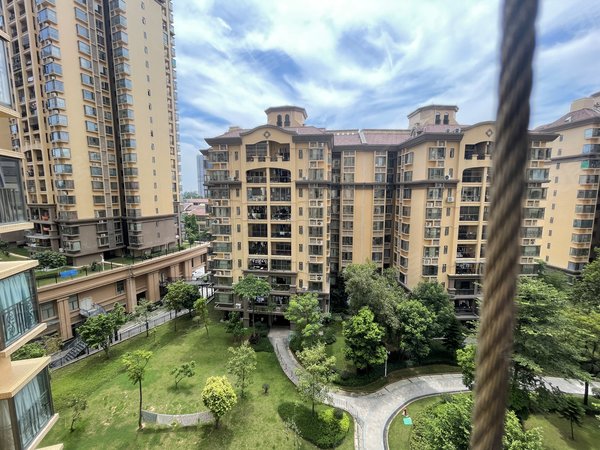 广州增城广园东翡翠绿洲森林半岛翡翠绿洲 13期 漂亮精美三房 家私