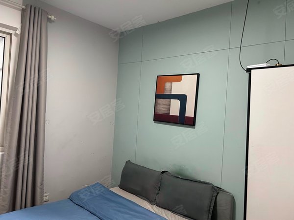 西安长安子午大道万景荔知湾可月付可短租整租三室万景荔知湾西安湖滨