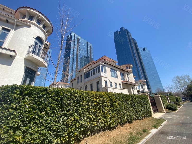 银和怡海天越湾(别墅)6室3厅4卫558.74㎡南北1460万