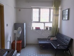喀什喀什市喀什城区喀什花园C区 两室一厅 家电齐全年租年付1.2万押金2000出租房源真实图片