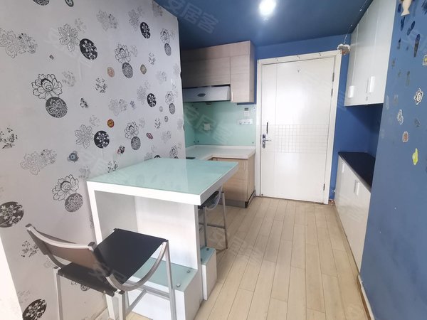 金华婺城江北福莲汇江北银泰旁 电梯1室1厅 落地窗 闹中取静 家电具齐全 实惠出租房源真实图片