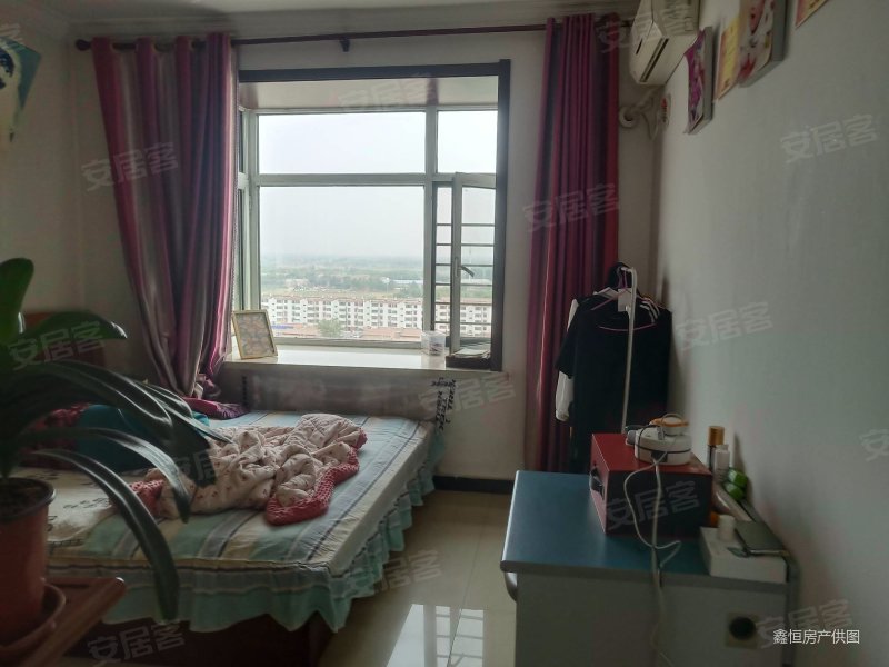 天华园小区 三室两厅两卫 送家具家电 随时看房 拎包入住