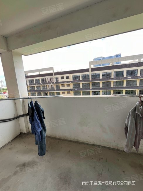 东城丽景  总高11层洋房  68湾  双卫格局  南北通透