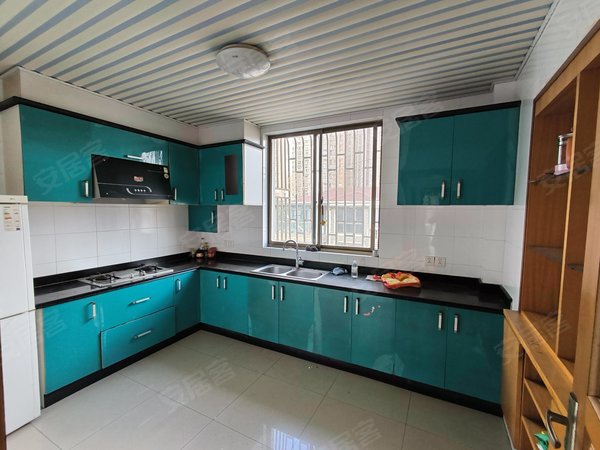 无锡宜兴宜城龙泽苑(南区)龙泽苑南区3楼110平米 2室2厅1卫 精装 含