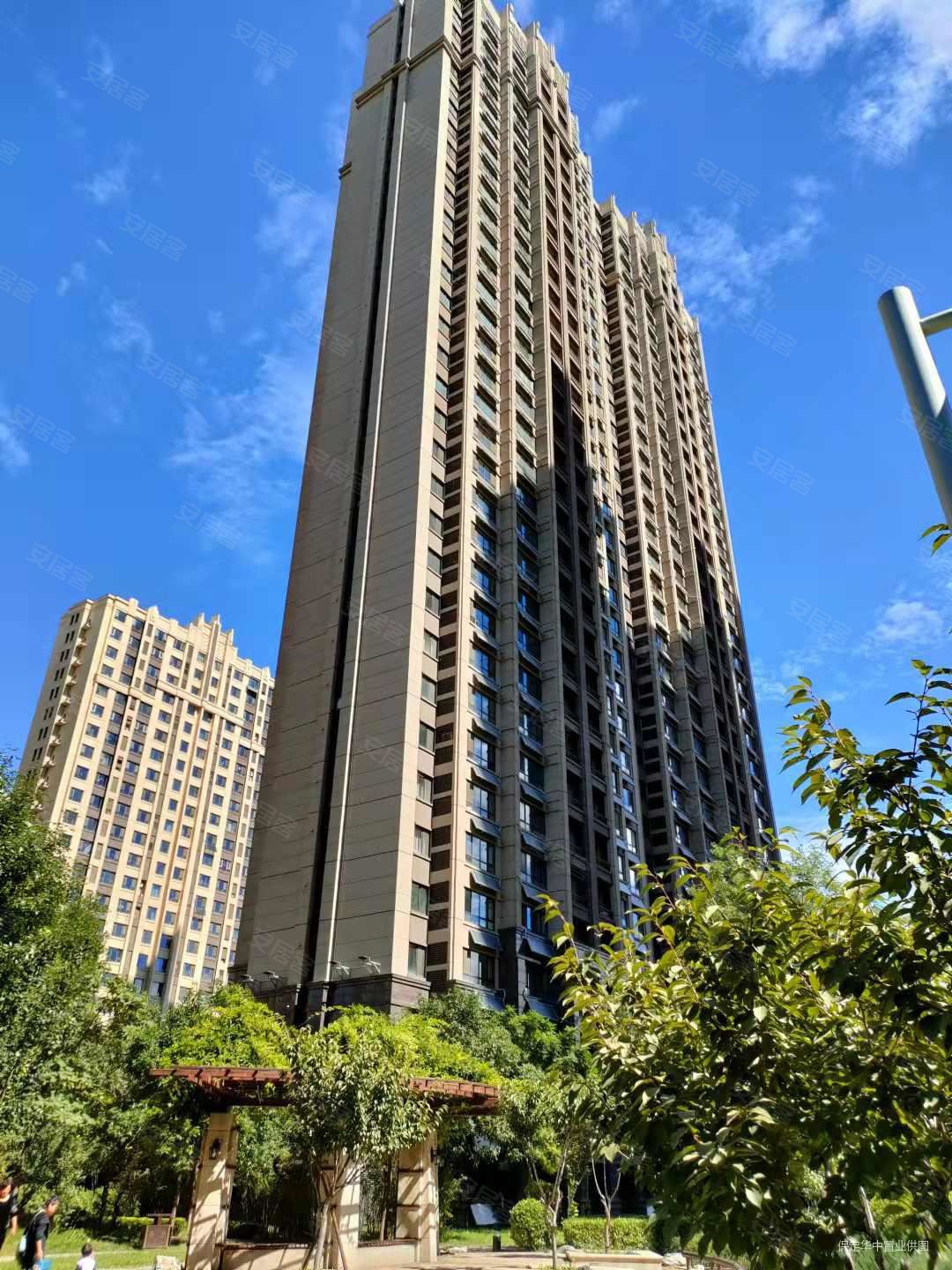 东湖旁小区环境就秀兰森活里好物业服务排头兵房源价格低