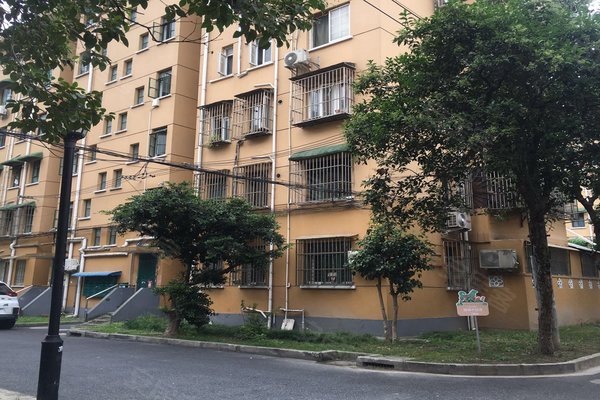 上海二手房 龙柏二村 > 刘赛解读龙柏二村小区户型