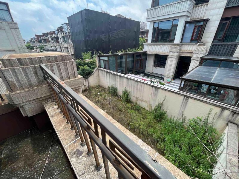 二手房>红谷滩二手房>九龙湖二手房>南昌万达文化旅游城b区(别墅)>