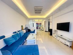 吉首吉首吉首城区乾州中心 天虹旁边盛世豪庭 2室2厅出租 交通方便拎包入住出租房源真实图片