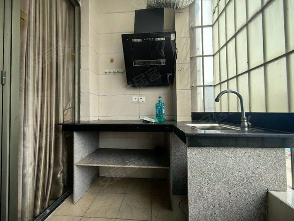 【多图】步涌新村,沙井租房,12号线步涌地铁口电梯两房一厅,宝安租房