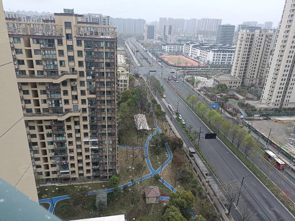 杭州滨江区政府湘云雅苑可短租 可月付 湘云雅苑 精装修 一号线 拎包