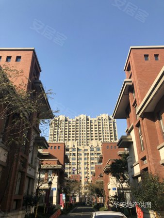 江阴祝塘镇 水畔兰庭 全新毛坯大三房 高景观电梯房 随时看房