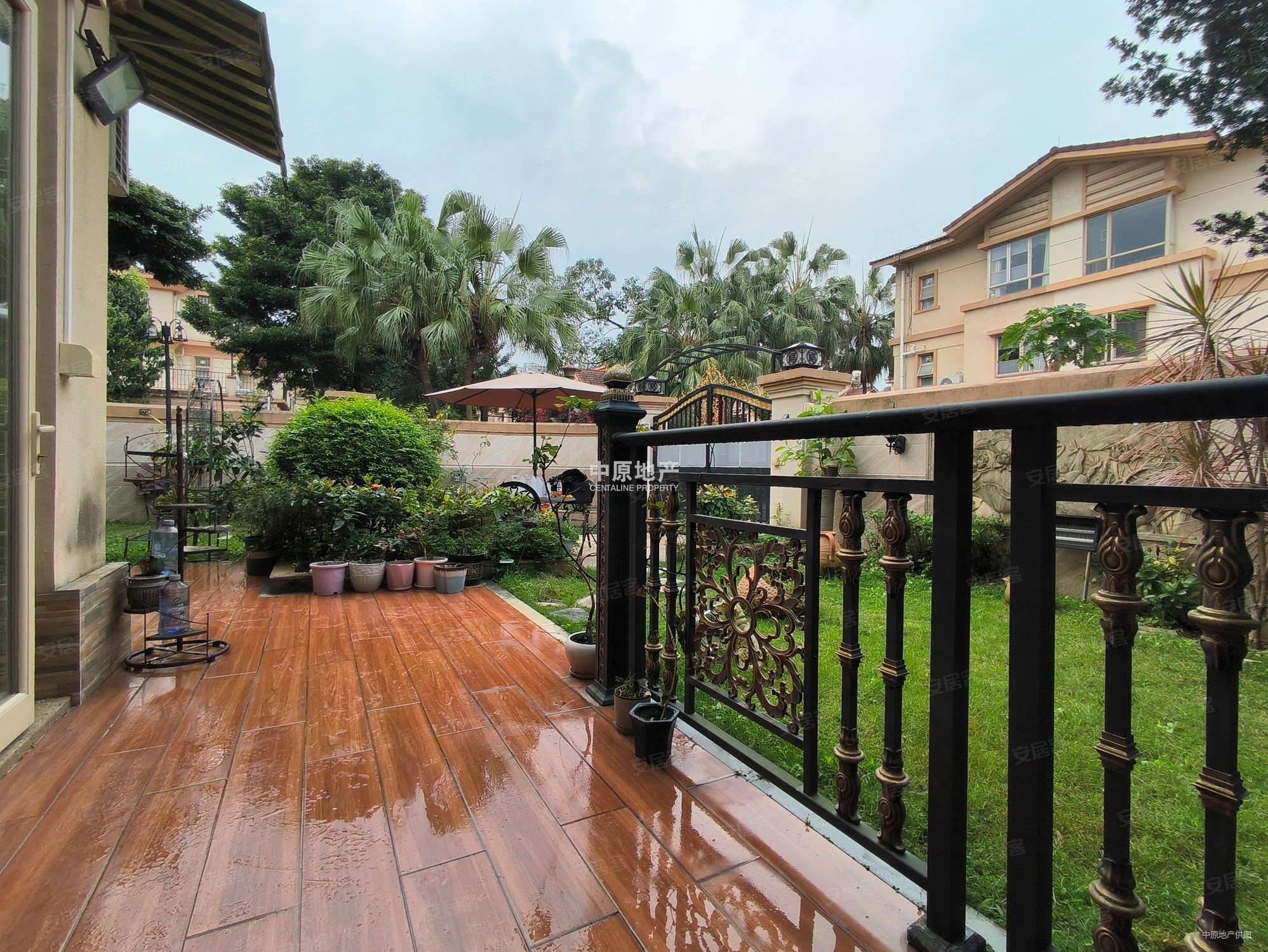 万博商圈 带花园联排别墅 业主急售 产权清晰 旺宅宜居 可谈,广州