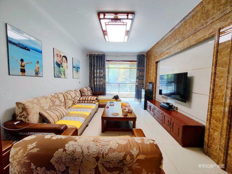 南站旁东润国际洋房一层带院带车位