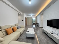 江门蓬江双龙广场万科金域国际四房全屋傢俬家电配置齐全,直接拎包入住采购方便出租房源真实图片