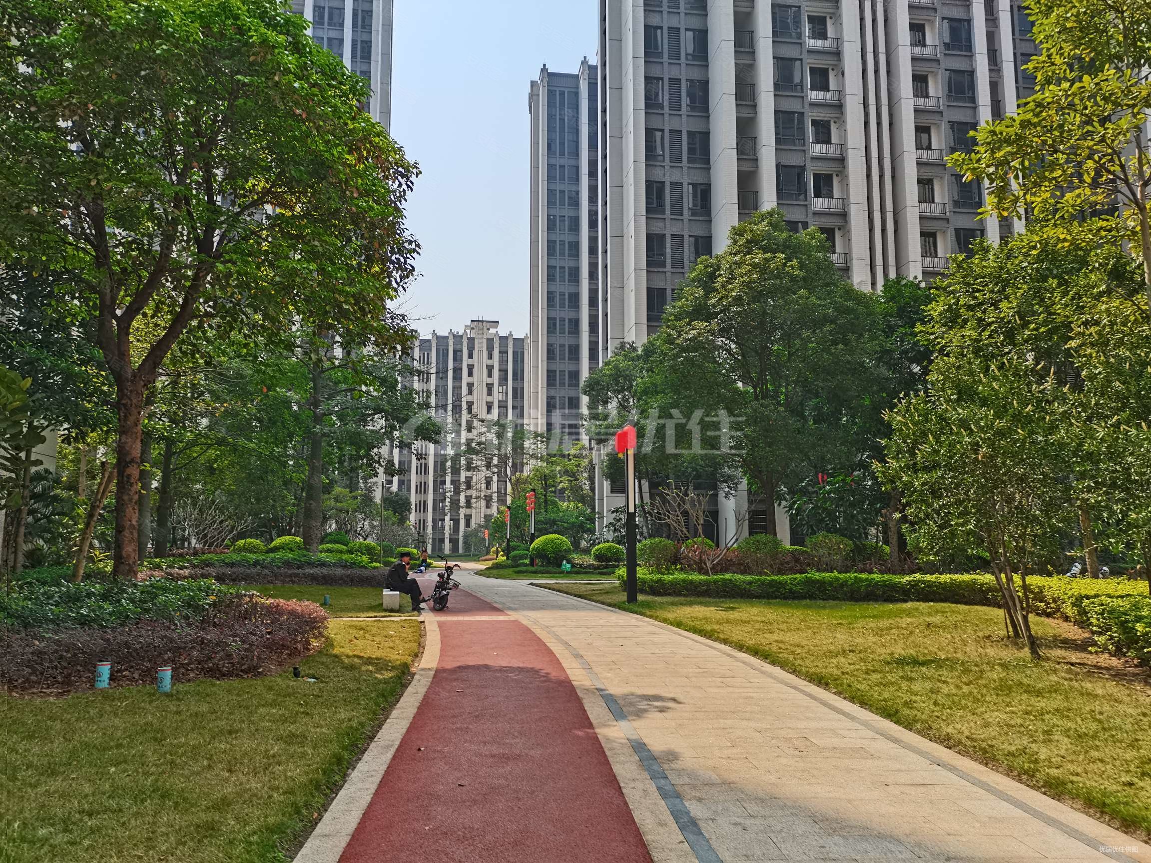 北江新区 三水 宜居区域 永旺超市 配套齐全,汇信华府二手房,98万,3室