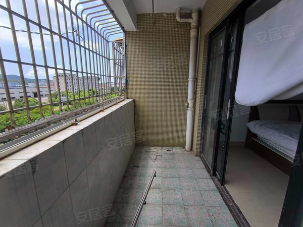 珠海金湾三灶金竹大厦金竹大厦 2室2厅1卫  86平米出租房源真实图片