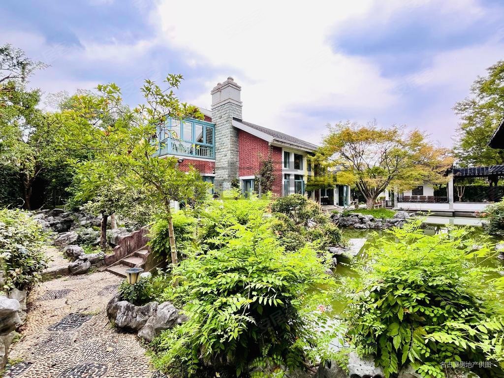 房主急售,天邻风景二手房,2388万,5室3厅,5卫,353平米