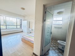 昆明西山滇池度假区独立卫浴！西南海！包物业！公园1903 大坝地铁站 拎包入住出租房源真实图片