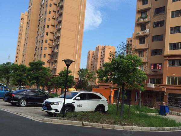 上海浦东周浦汇福家园健康里汇福家园健康里 一套精装修出租 楼层好