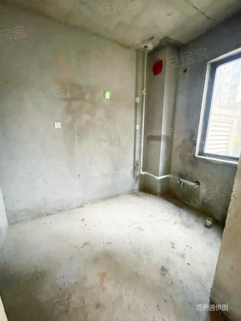 九溪嘉园房产证以下随时过户门头100多平院子可议价