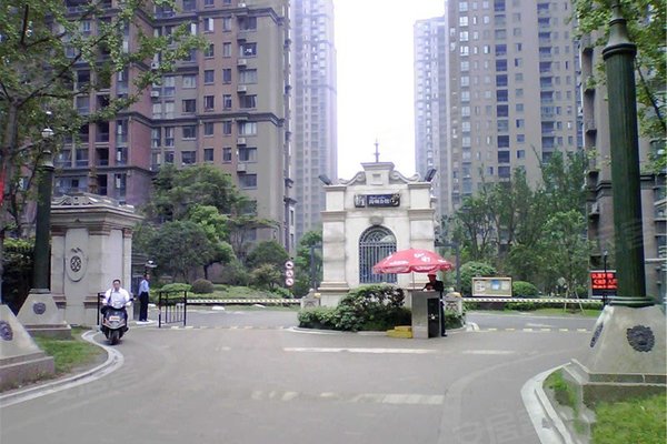 芜湖二手房 新里海顿公馆 > 吴鹏解读新里海顿公馆房屋品质发布于2020