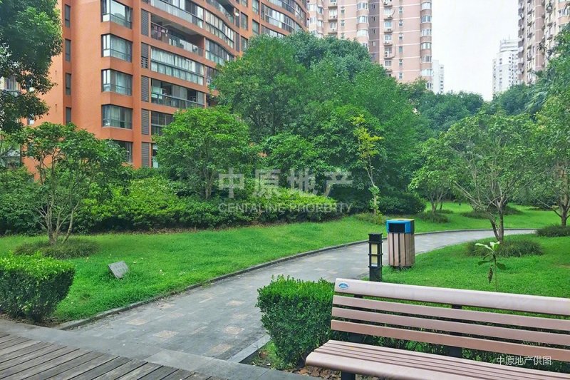 全南户型,电梯房,品质小区,采光充足,精装修,泰府名邸二手房,1450万,2