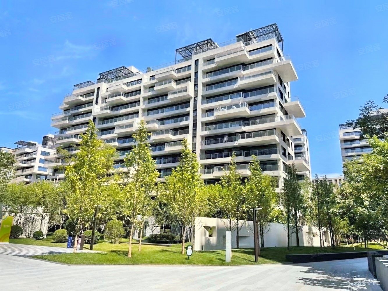 雁栖铁一玫瑰园超大露台南北通透房源采光好看房方便