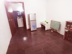 桂林象山联达广场民水民电24门卫香江联达广场对面小区1房1厅带阳台免费停电车出租房源真实图片
