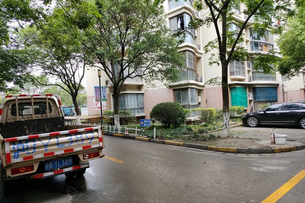 丽水豪庭(公寓住宅)