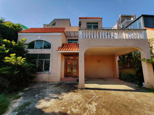 深圳龙岗坪地西湖苑一期(别墅)坪地 385平独栋别墅  7房4卫 独门独院