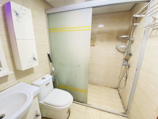 零虚假房源江南香郡精装两室出租家电齐全随时看房拎包入住