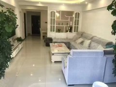 陇南武都滨河市场泰和丽景，电梯房，三室两厅一厨一卫，面积108平，出租房源真实图片