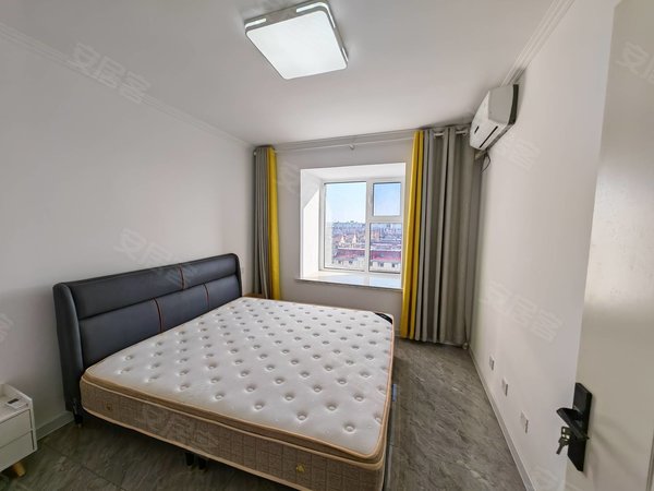 青岛航空临近地铁超市 三木空港小镇璟云精装修出租房源真实图片