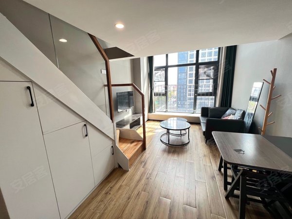 昆明官渡巫家坝pgc紫金中心紫金中心品质复式公寓全套拎包 入住民用