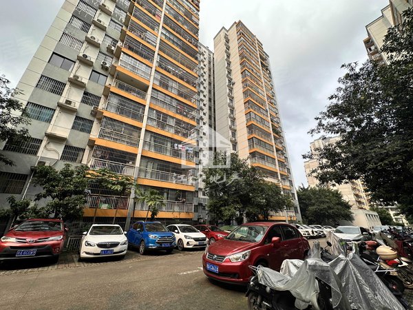 南宁江南白沙大道中房碧翠园a区中房碧翠园a区 3室2厅1卫 配套齐全