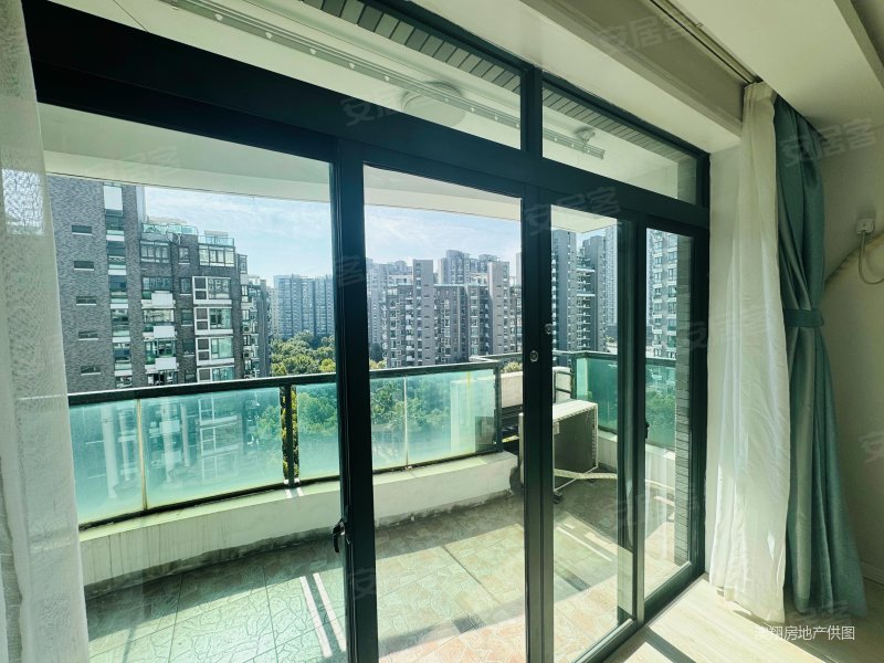 上海房产网>上海二手房>普陀二手房>环球港二手房>大华清水湾花园>800